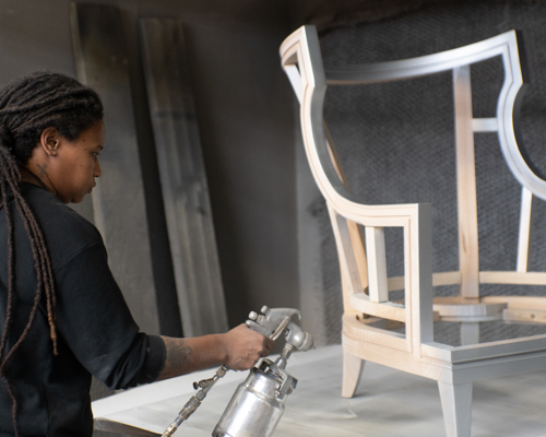 NC Furniture Manufacturer Taylor King Factory Spray Painting Frames Process